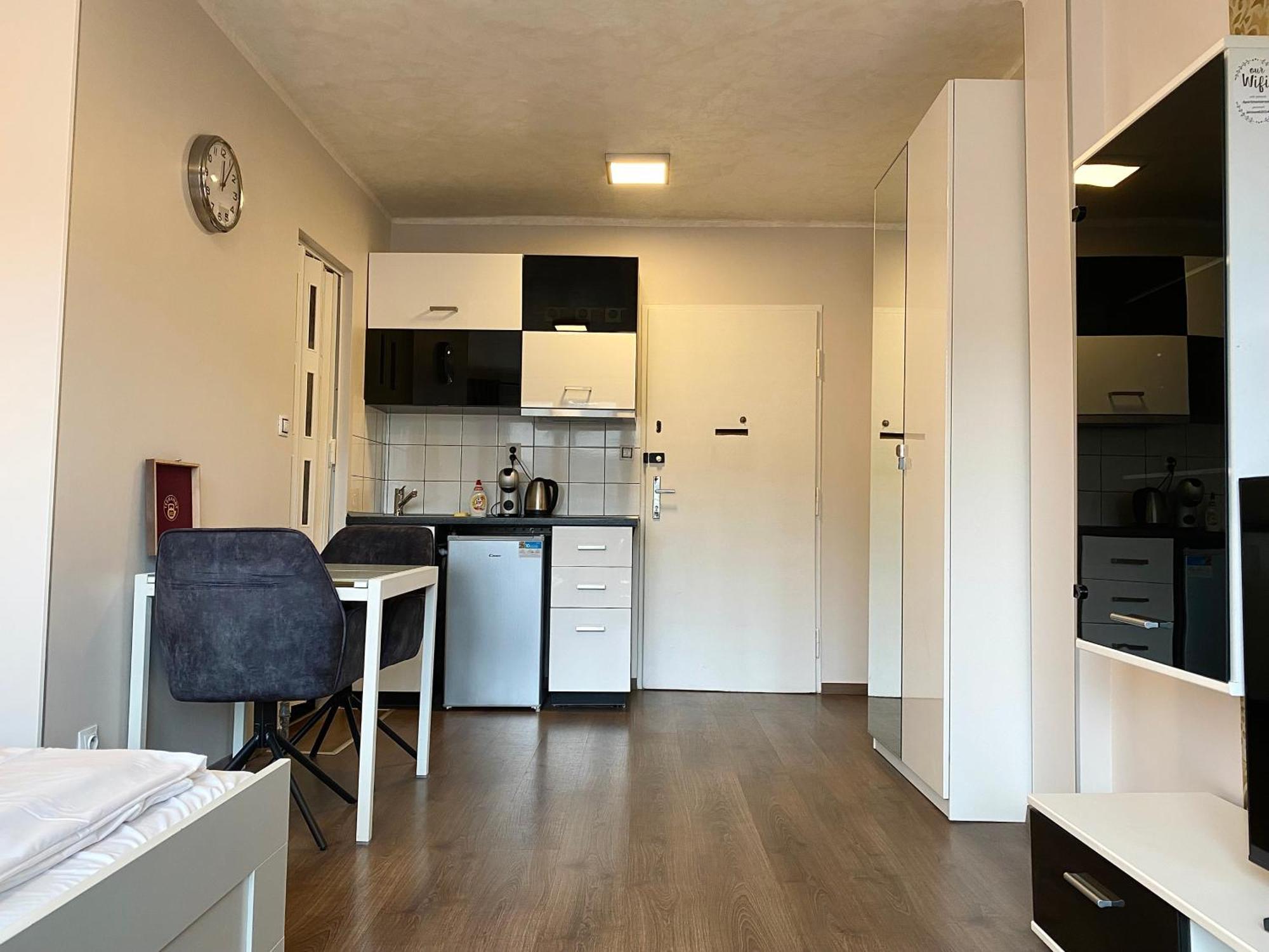 Top Floor Studio With Terrace Praga Exterior foto